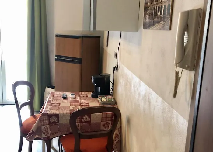 Appartamento Verona דירה *